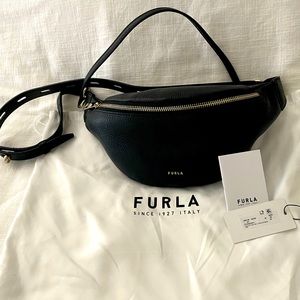 ❌SOLD❌ FURLA Net Belt Fanny Bag